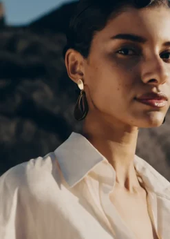 Naé Drop Earrings